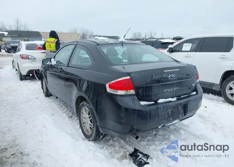 2008 Ford Focus Se/Ses z USA, uszkodzony, nr VIN 1FAHP33N58W249822